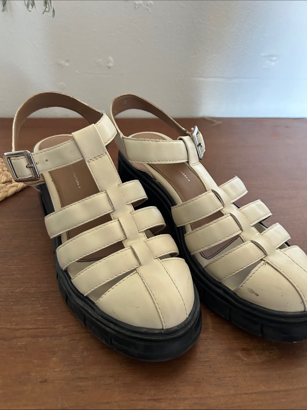 BCBG Cream Strappy Block Heel Sandals with Black Sole